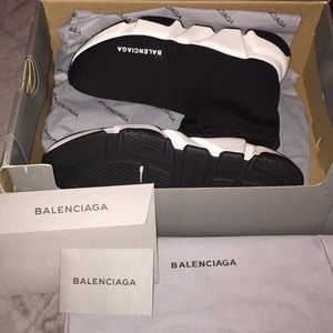 WOMENS SPEED TRAINERS